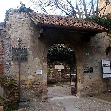 La Rosa Di * Verona